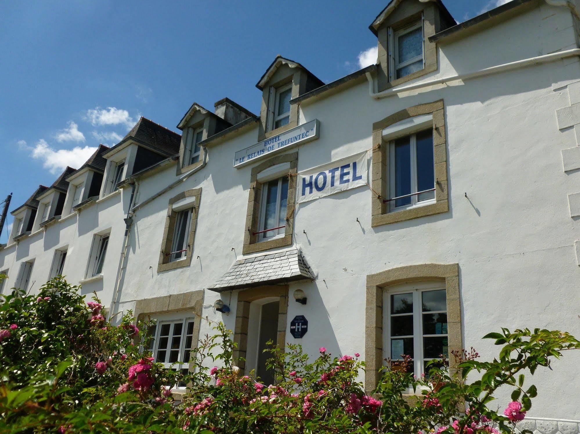 Hotel-Relais De Trefeuntec Plonevez-Porzay Bagian luar foto