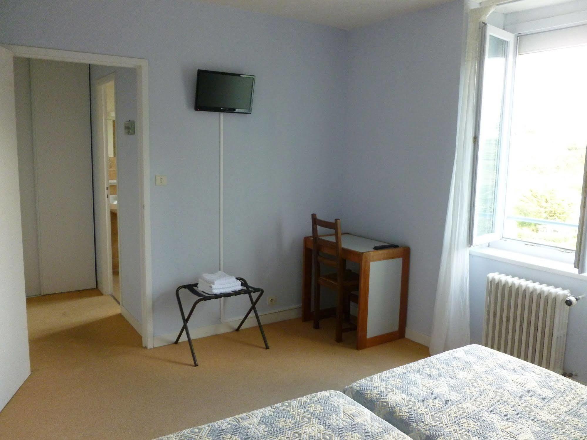Hotel-Relais De Trefeuntec Plonevez-Porzay Bagian luar foto