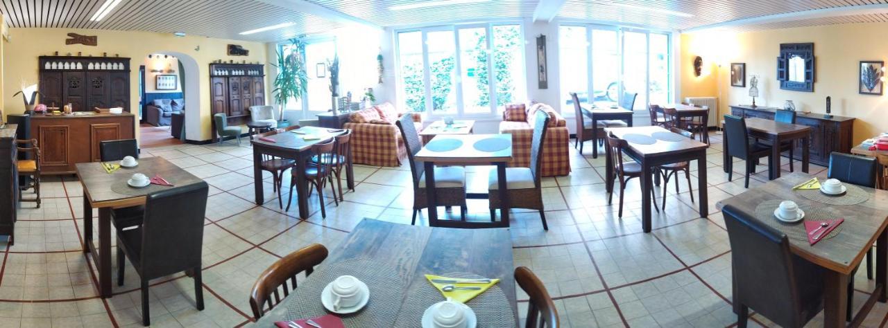 Hotel-Relais De Trefeuntec Plonevez-Porzay Bagian luar foto